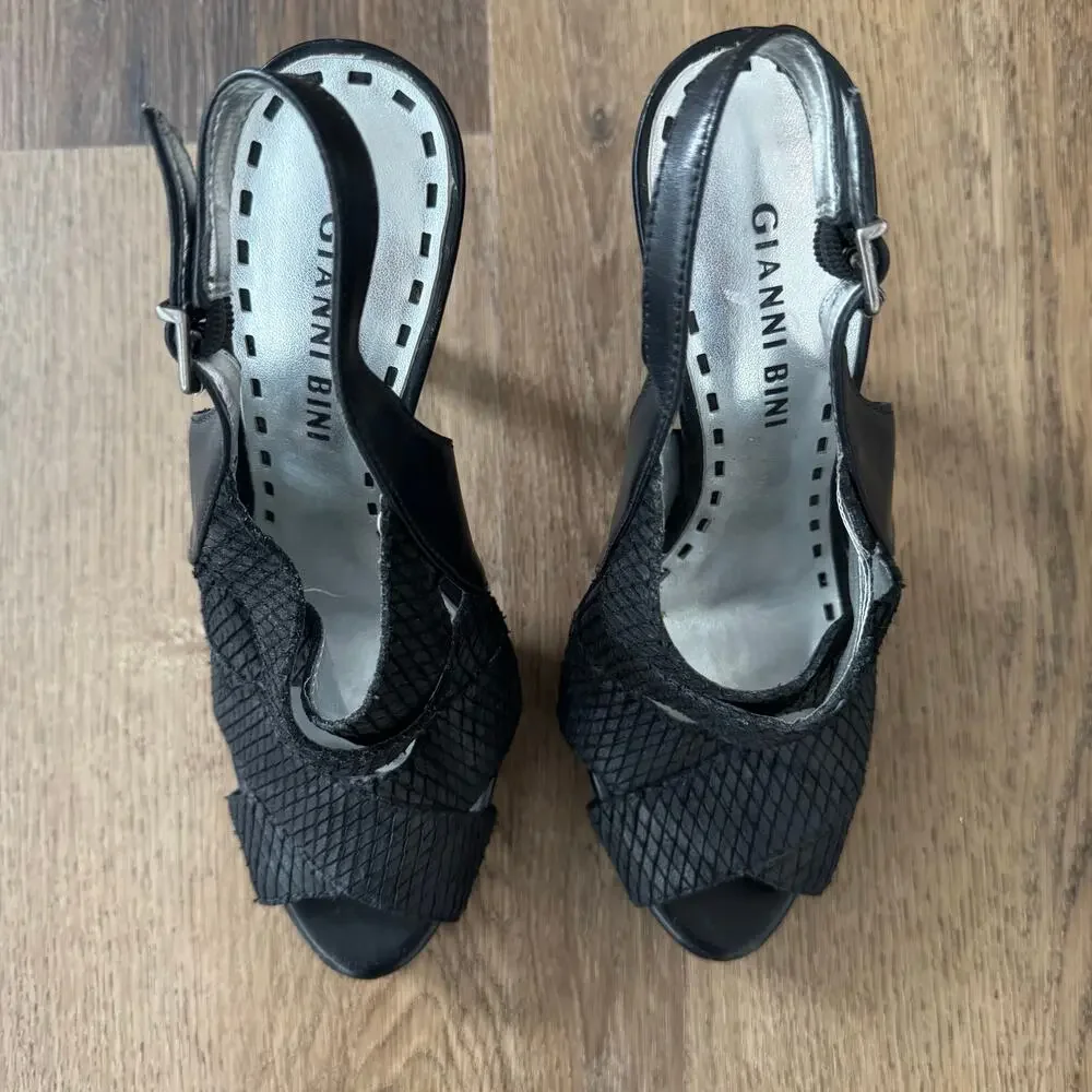 Gianni Bini Strappy, Open Toe Heels in Black